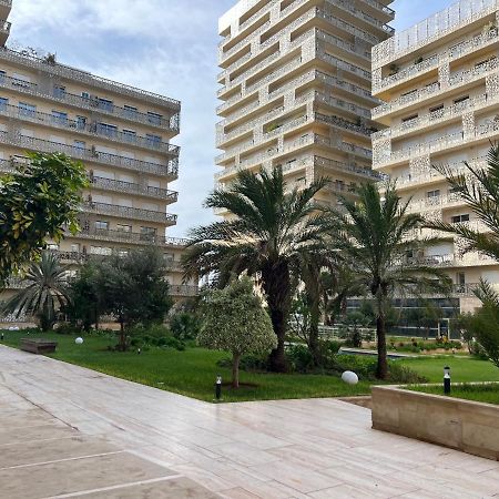 Luxury Apart 2 Ch -Casa Finance City Casablanca Esterno foto