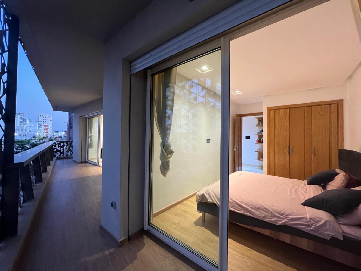 Luxury Apart 2 Ch -Casa Finance City Casablanca Esterno foto